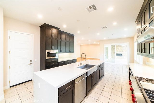 53 Sagan Way, Irvine, CA 92618