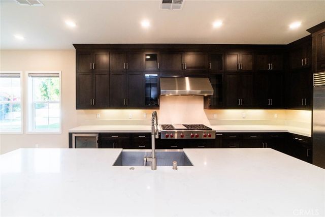 53 Sagan Way, Irvine, CA 92618