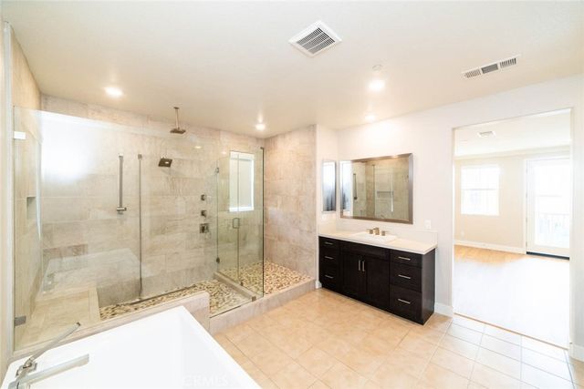 53 Sagan Way, Irvine, CA 92618