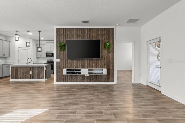 11409 RHYME AVE, Orlando, FL 32832