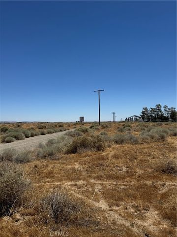 84 B 8 Stw, Lancaster, CA 93536
