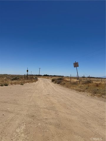 84 B 8 Stw, Lancaster, CA 93536