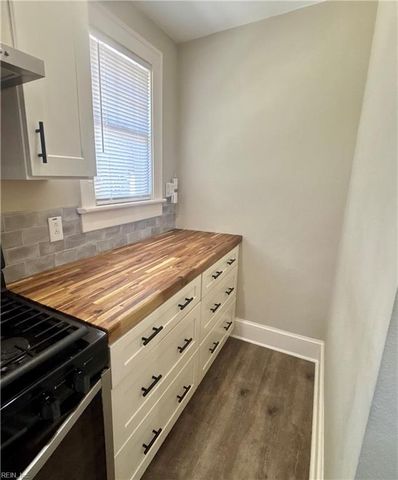 13 Shea ST, Portsmouth, VA 23701