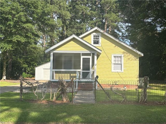 13 Shea ST, Portsmouth, VA 23701