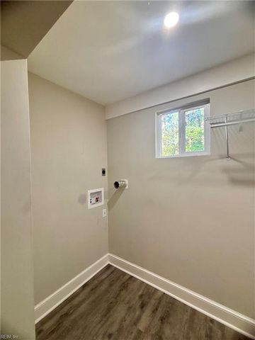 13 Shea ST, Portsmouth, VA 23701