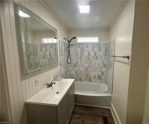 13 Shea ST, Portsmouth, VA 23701