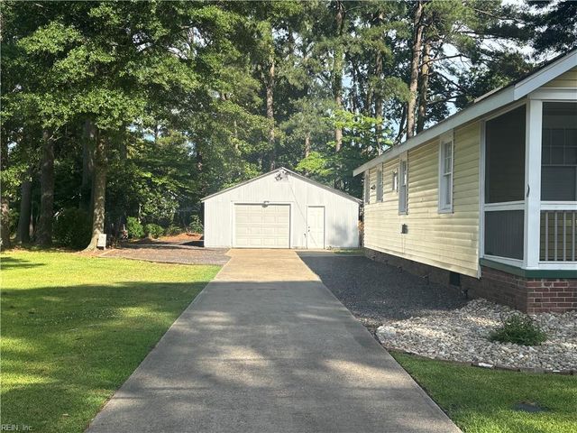13 Shea ST, Portsmouth, VA 23701