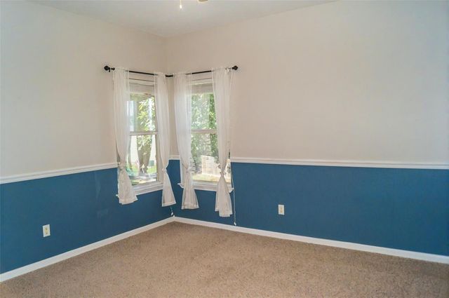 125 Clear Water Street W, Montgomery, TX 77356