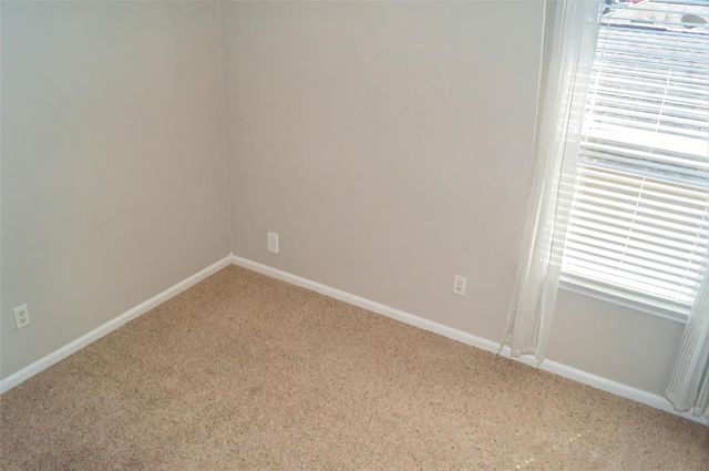 125 Clear Water Street W, Montgomery, TX 77356