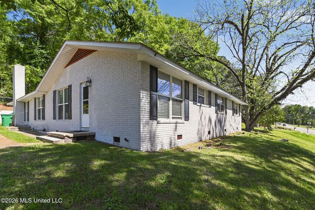 20 Covington Road, Columbus, MS 39705