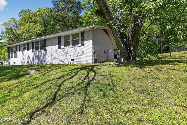 20 Covington Road, Columbus, MS 39705