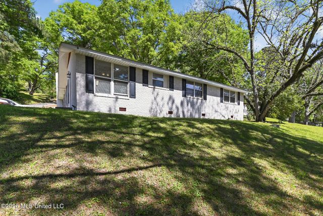 20 Covington Road, Columbus, MS 39705