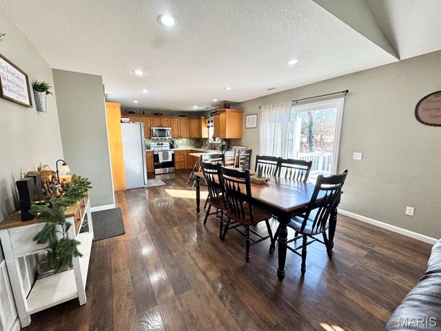 1407 Birch Creek, Dexter, MO 63841