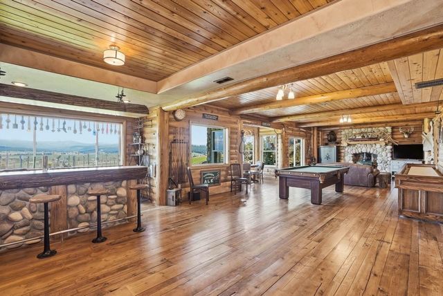 10303 N Stoneman Bluff Ln, Spokane, WA 99217