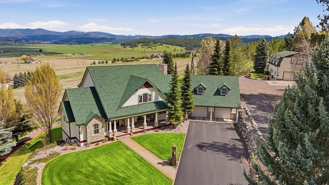 10303 N Stoneman Bluff Ln, Spokane, WA 99217