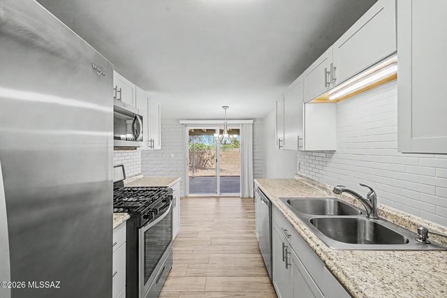 6505 E Nicaragua Drive, Tucson, AZ 85730