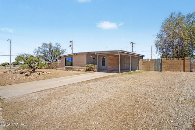 6505 E Nicaragua Drive, Tucson, AZ 85730
