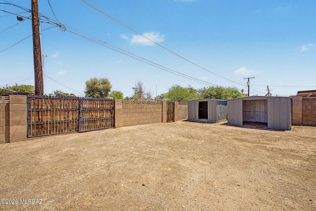 6505 E Nicaragua Drive, Tucson, AZ 85730