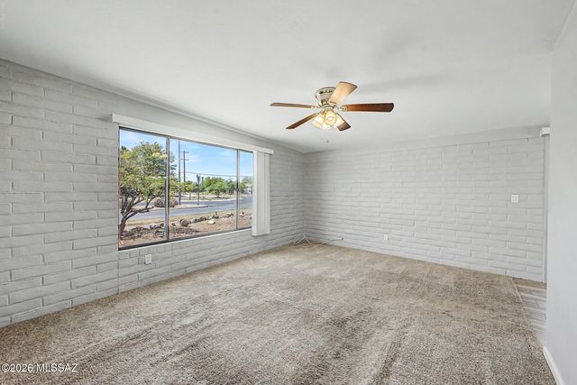 6505 E Nicaragua Drive, Tucson, AZ 85730