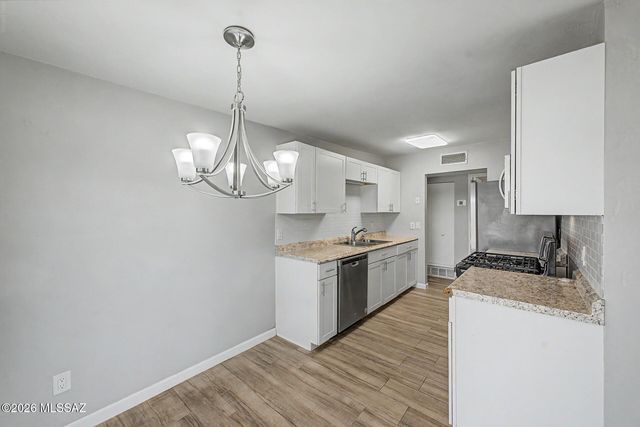 6505 E Nicaragua Drive, Tucson, AZ 85730