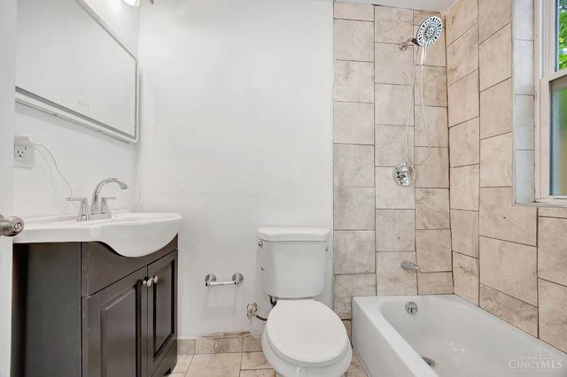 1915 Maple Avenue, Norwood, OH 45212
