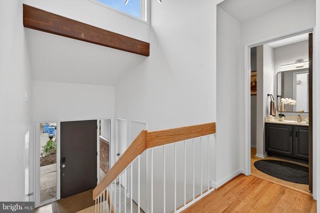 11203 LEATHERWOOD DR, Reston, VA 20191