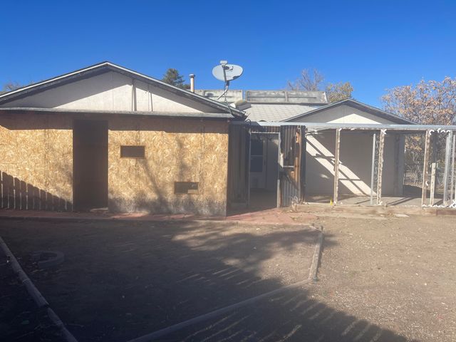 806 El Olmo Court SE, Rio Rancho, NM 87124