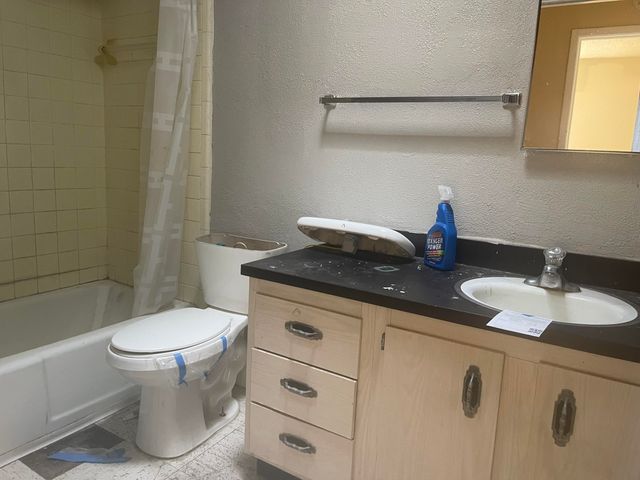 806 El Olmo Court SE, Rio Rancho, NM 87124