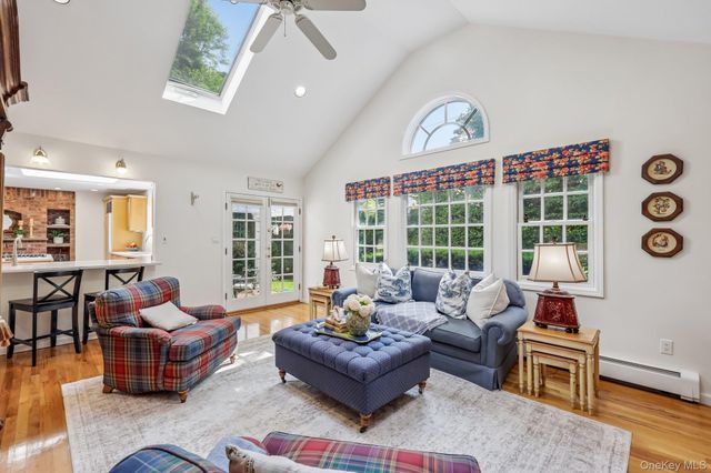 173 Meadbrook Road, Garden City, NY 11530
