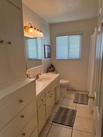 3800 Marigold Lane, Modesto, CA 95356