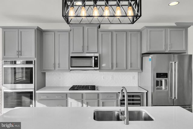 1106 OVERLOOK WAY, Laurel, MD 20707