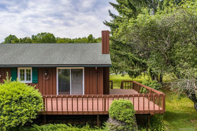 128 Hall Road, Grahamsville, NY 12740