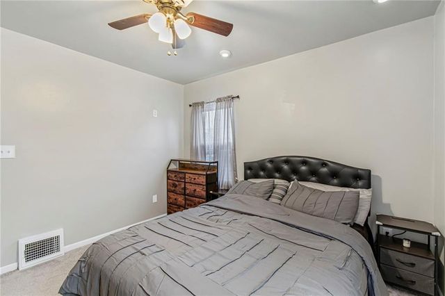 209 S Folger Street, Carrollton, MO 64633