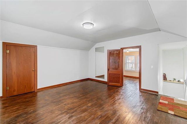 209 S Folger Street, Carrollton, MO 64633