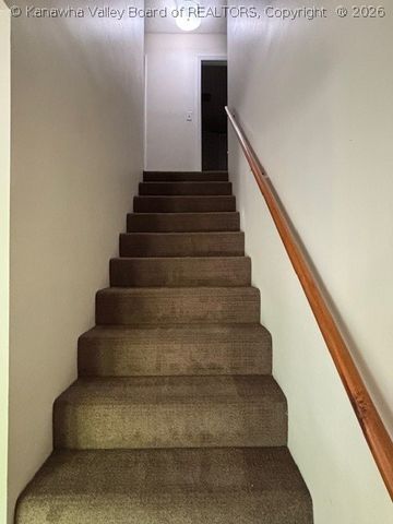 11 Monterey Lane, Cross Lanes, WV 25313