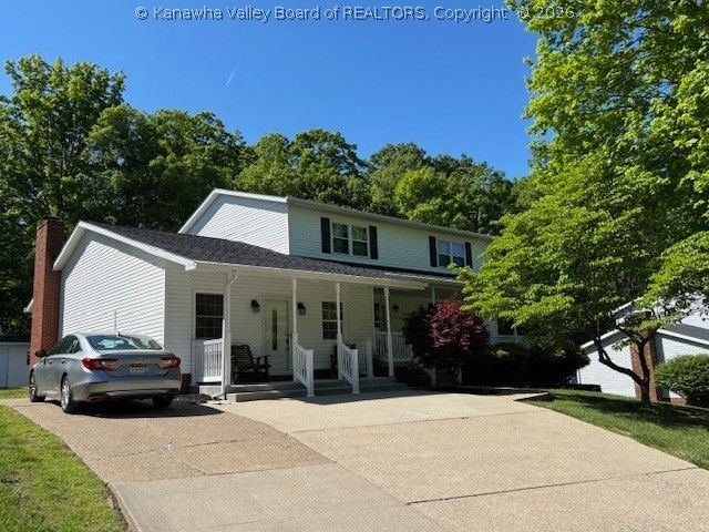 11 Monterey Lane, Cross Lanes, WV 25313