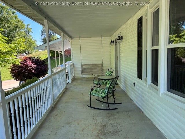 11 Monterey Lane, Cross Lanes, WV 25313