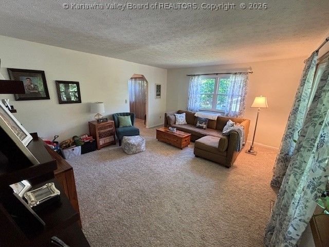 11 Monterey Lane, Cross Lanes, WV 25313