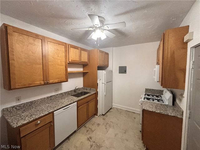 1340 W 65th Street 4, Cleveland, OH 44102