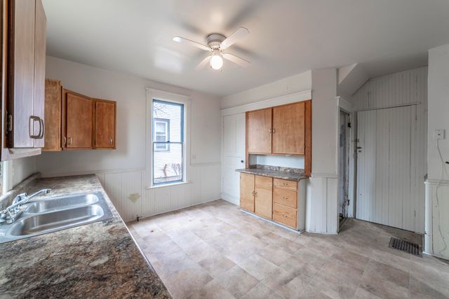 317 E 7th Street, Michigan City, IN 46360