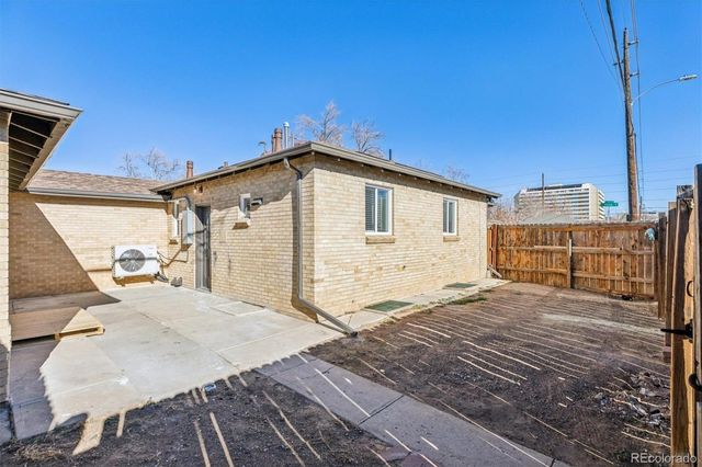 3305 Olive Street, Denver, CO 80207