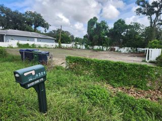4324 E GROVE VIEW AVENUE, Tampa, FL 33617