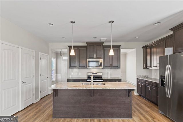 8 Chimney Court, Savannah, GA 31407
