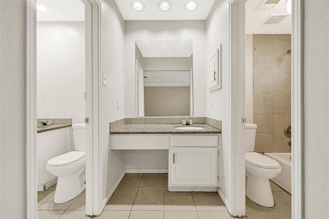 5538 Fairview Forest Drive, Houston, TX 77088