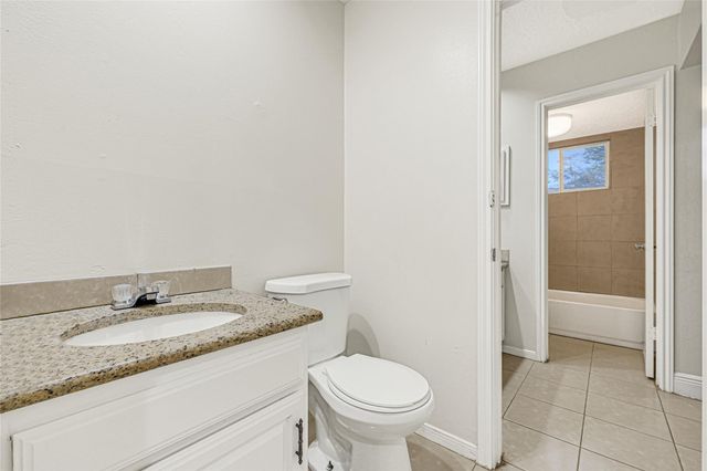 5538 Fairview Forest Drive, Houston, TX 77088