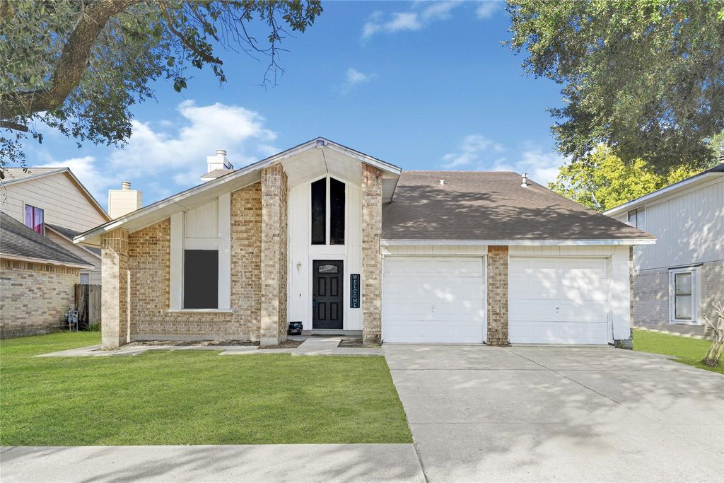 5538 Fairview Forest Drive, Houston, TX 77088