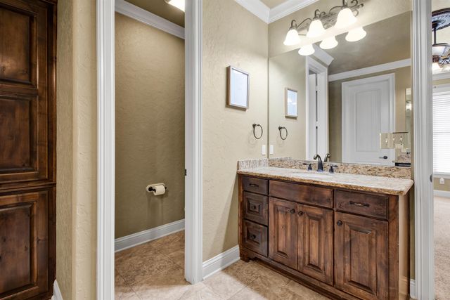 220 Highland Boulevard, Hallsville, TX 75650