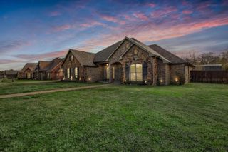 220 Highland Boulevard, Hallsville, TX 75650