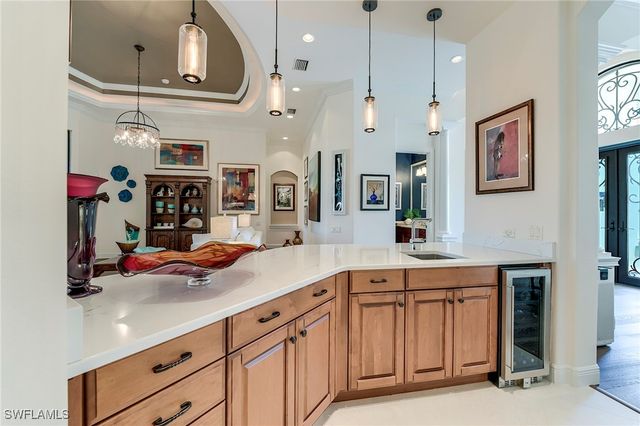 6891 Lakewood Isle DR, Fort Myers, FL 33908