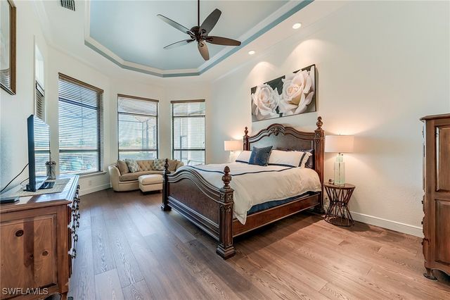 6891 Lakewood Isle DR, Fort Myers, FL 33908